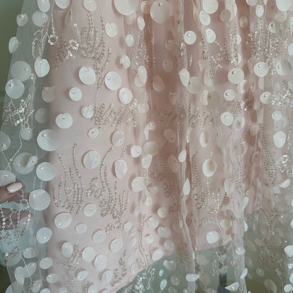 Charlie Paige Blush Sequin Skirt - Picture 2 of 14